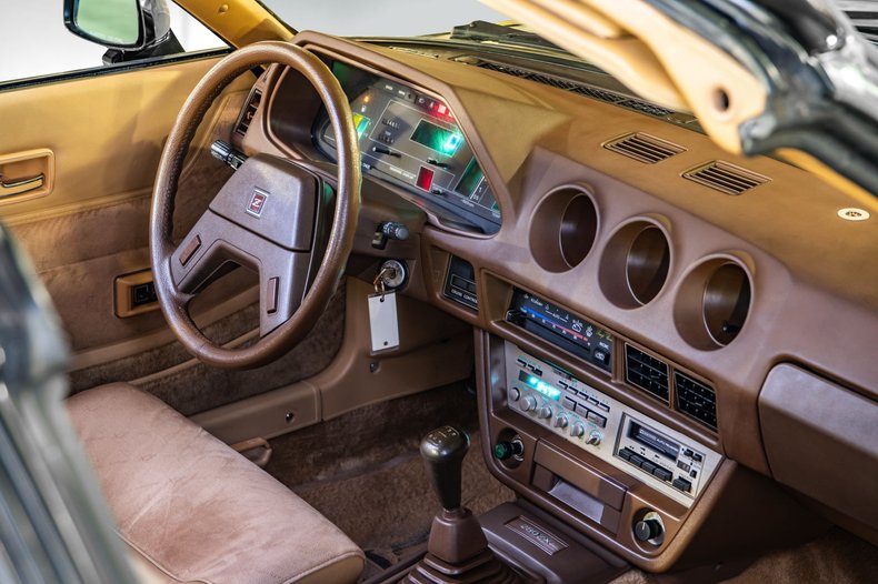 1983 Datsun 280ZX 12