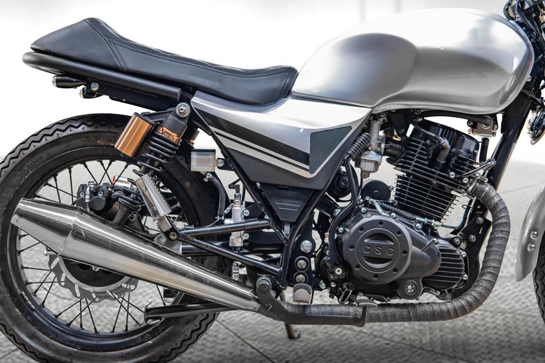 2020 CSC Cafe racer motorcycle 13