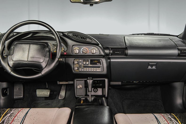 1993 Chevrolet Camaro Z-28 15