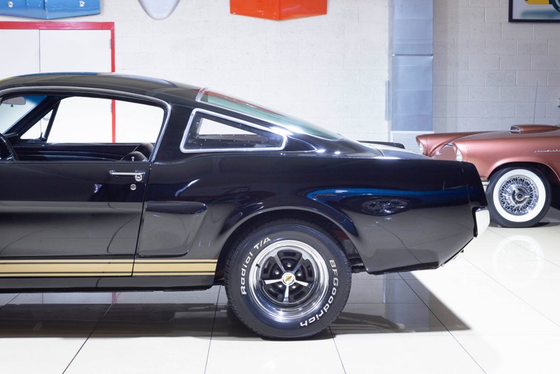 1965 Ford Mustang 15