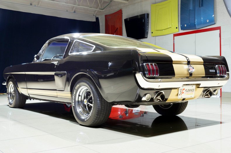 1965 Ford Mustang 37