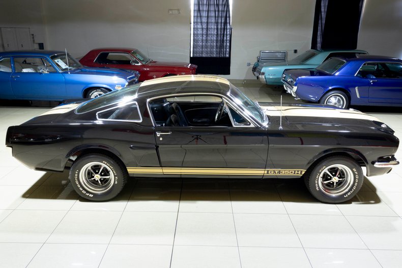 1965 Ford Mustang 74