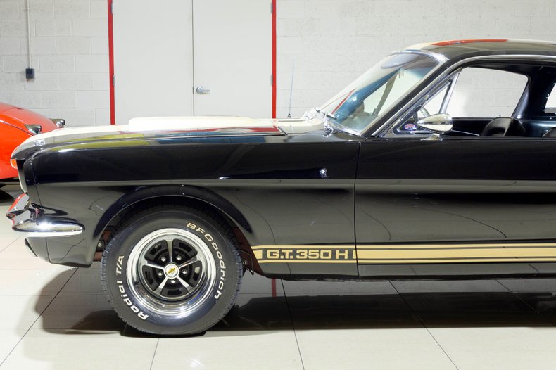 1965 Ford Mustang 13