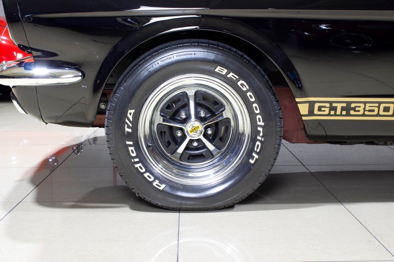 1965 Ford Mustang 25