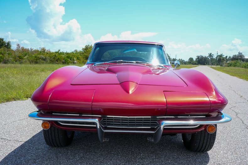 1966 Chevrolet Corvette 12