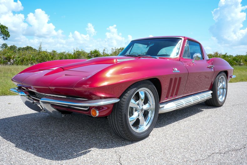 1966 Chevrolet Corvette 9