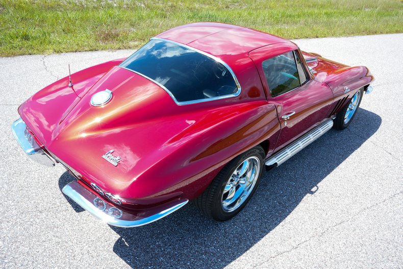 1966 Chevrolet Corvette 14