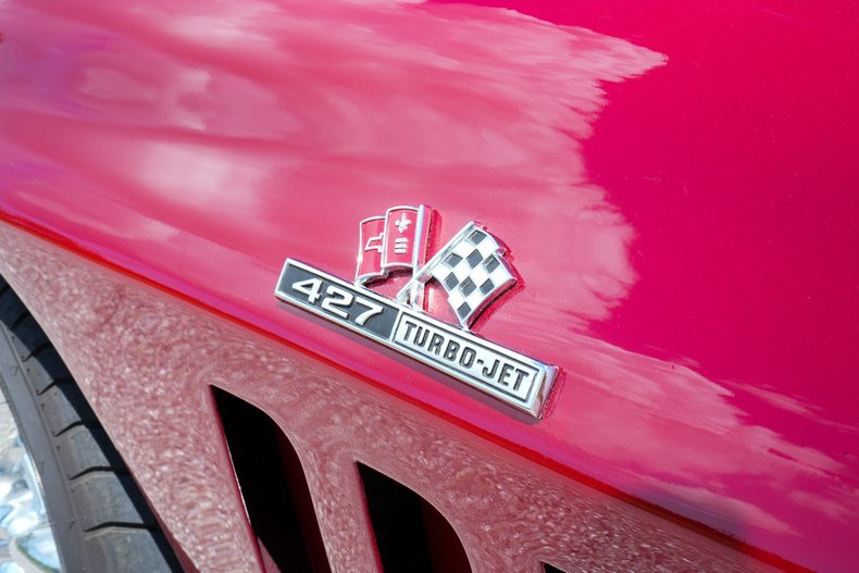 1966 Chevrolet Corvette 26