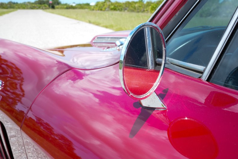 1966 Chevrolet Corvette 28