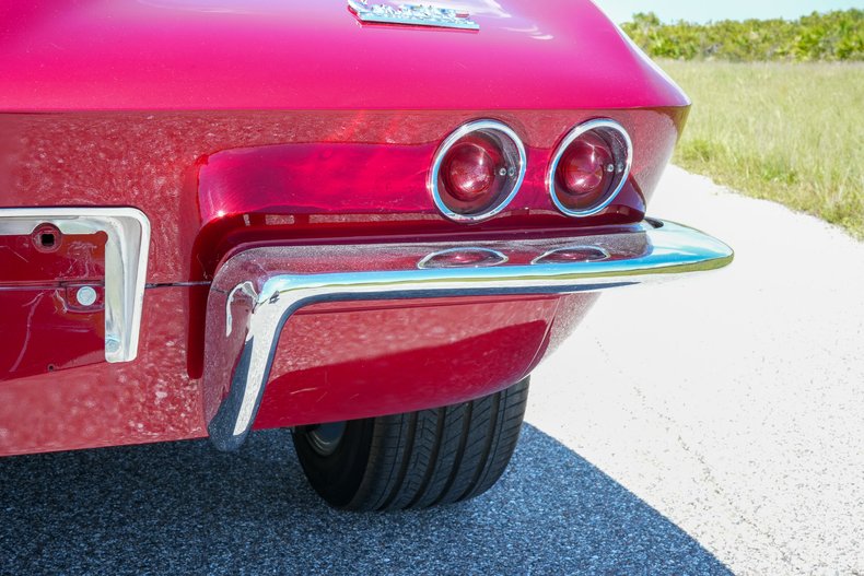 1966 Chevrolet Corvette 38
