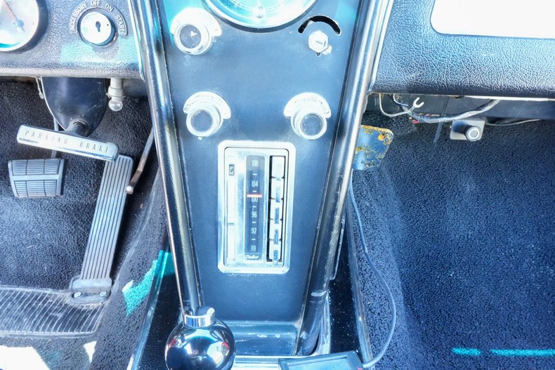 1966 Chevrolet Corvette 100