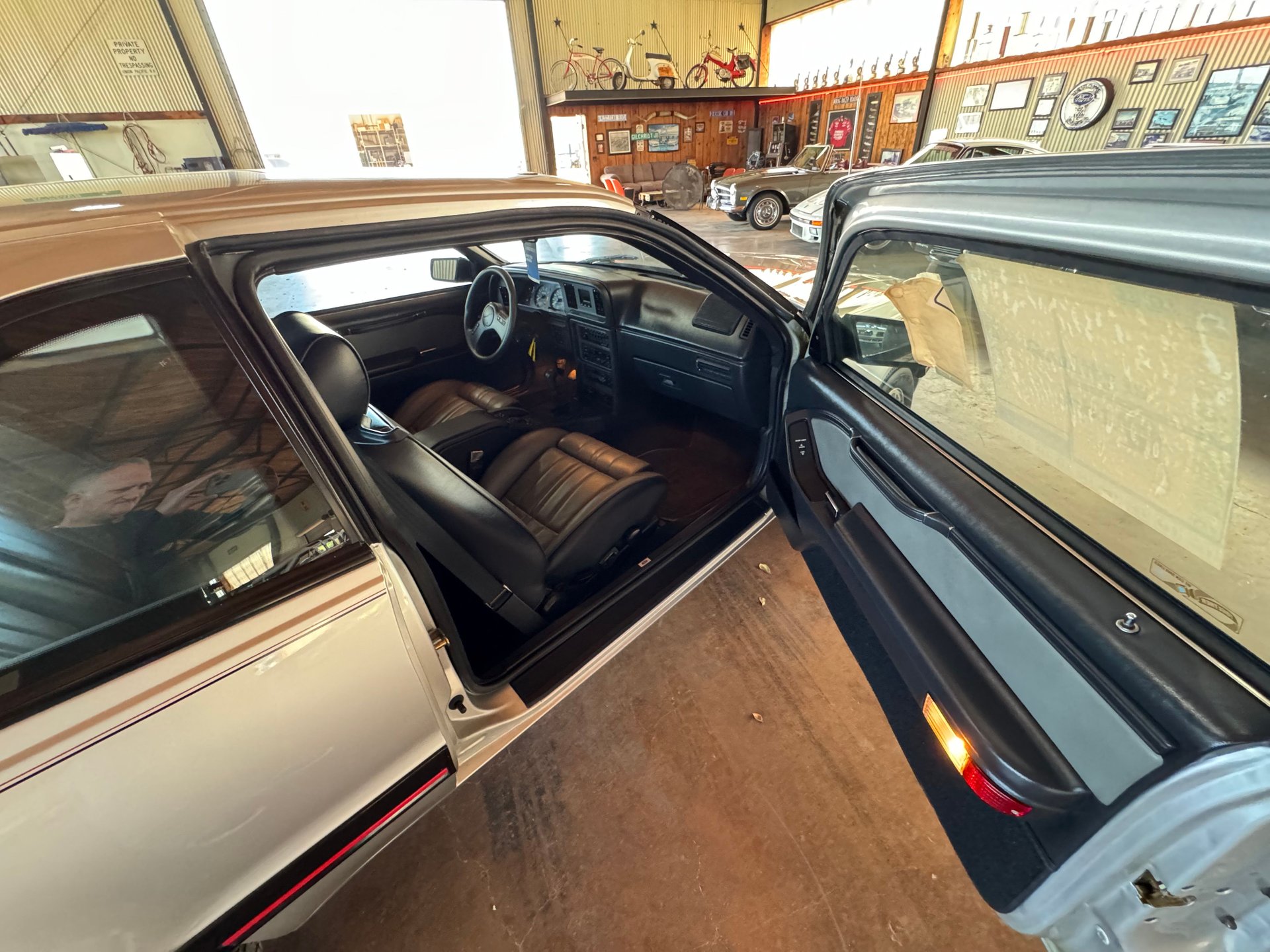 25276 | 1988 Ford Thunderbird Turbo Coupe |  Frank's Car Barn