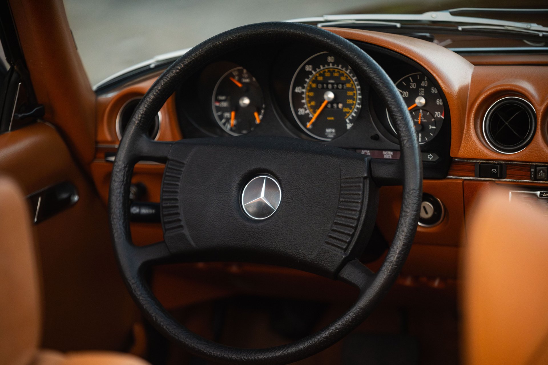 049721 | 1979 Mercedes-Benz 450 SL | Frazier Motorcar Company