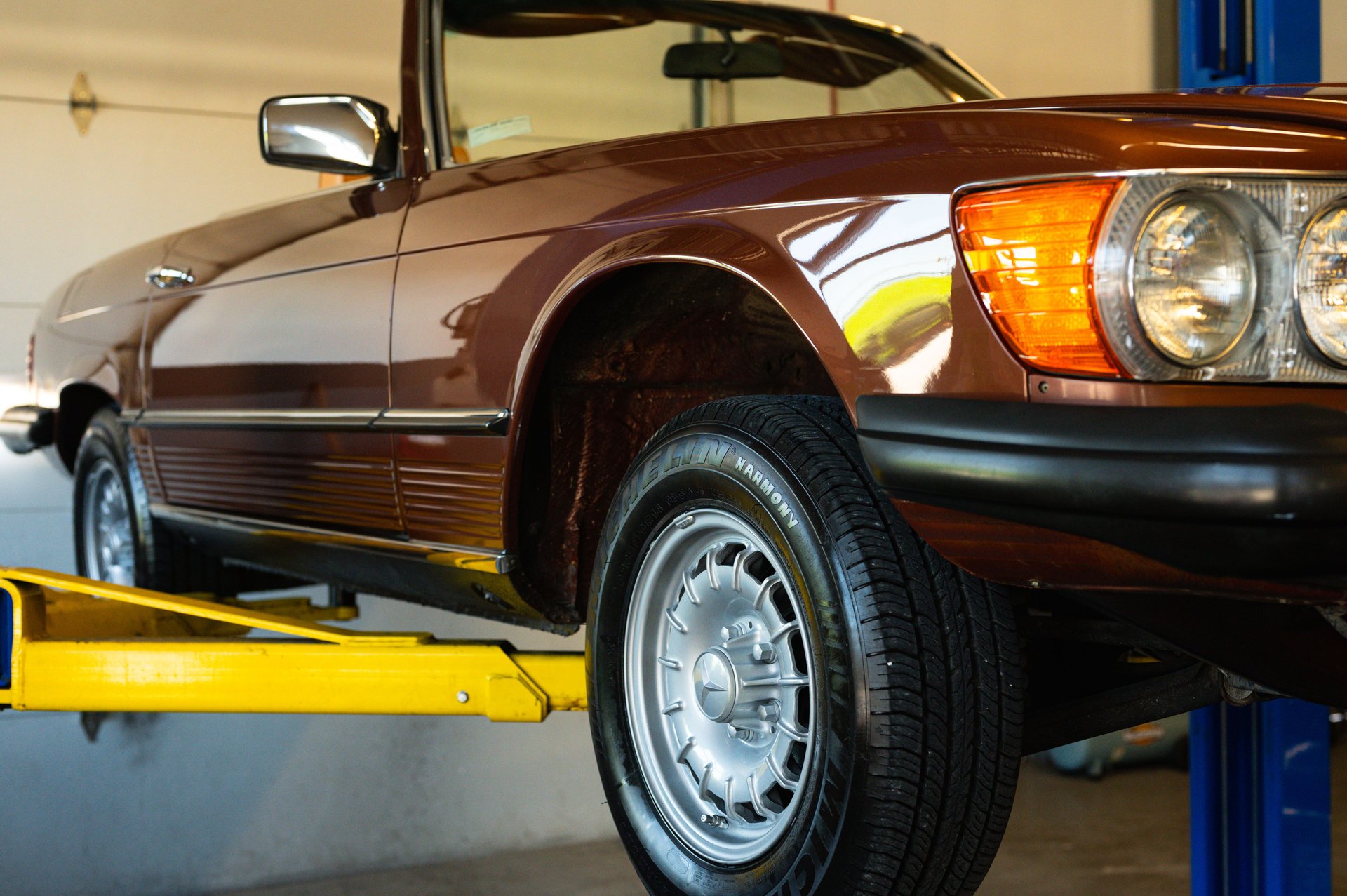 049721 | 1979 Mercedes-Benz 450 SL | Frazier Motorcar Company