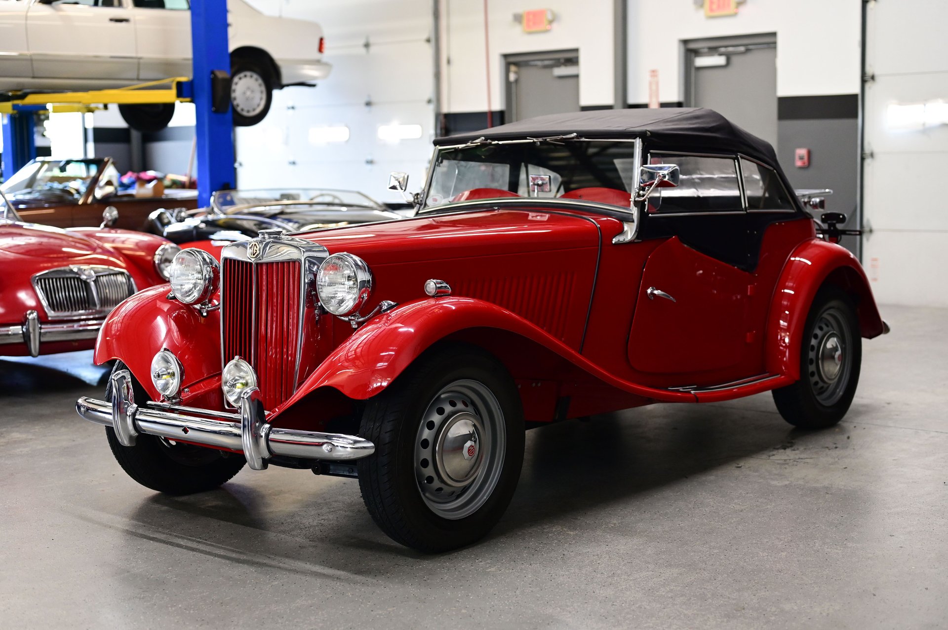 D18800 | 1952 MG TD 5 SPD | Frazier Motorcar Company