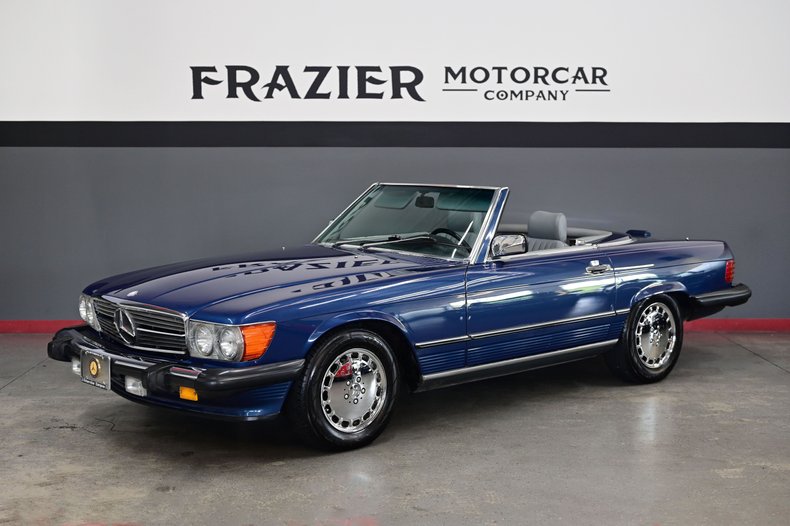 1989 Mercedes-Benz 560SL TWO TOP ROADSTER