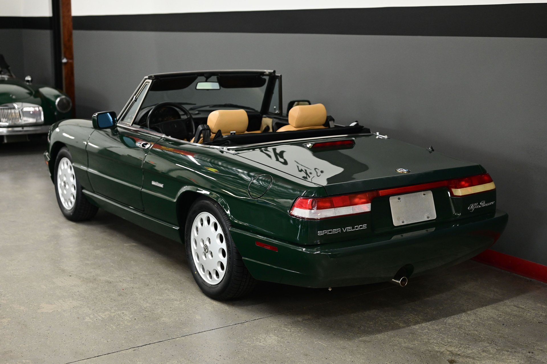 003043 | 1992 Alfa Romeo Veloce Spider | Frazier Motorcar Company