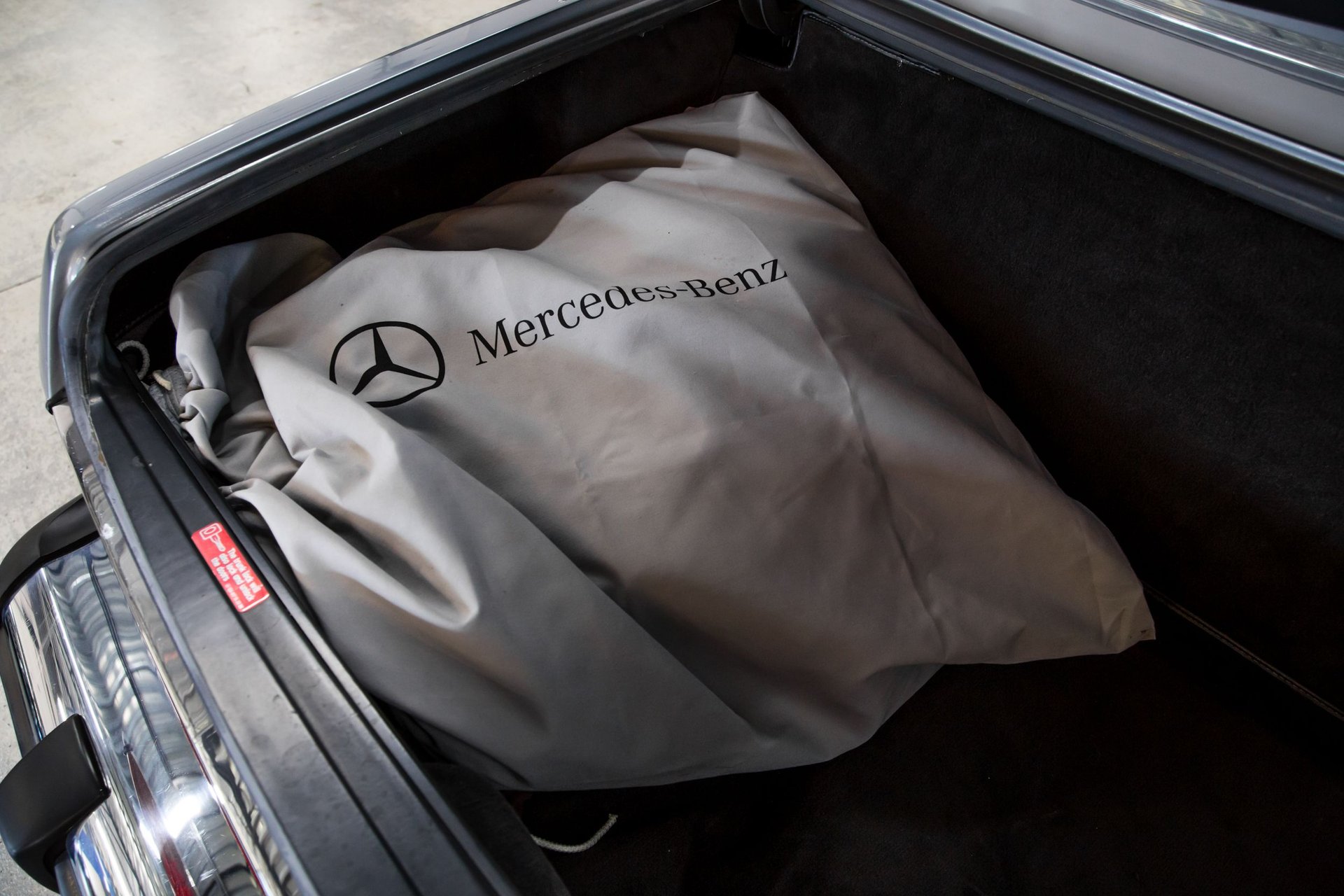 1988 Mercedes-Benz 560 SL | Frazier Motorcar Company, LLC