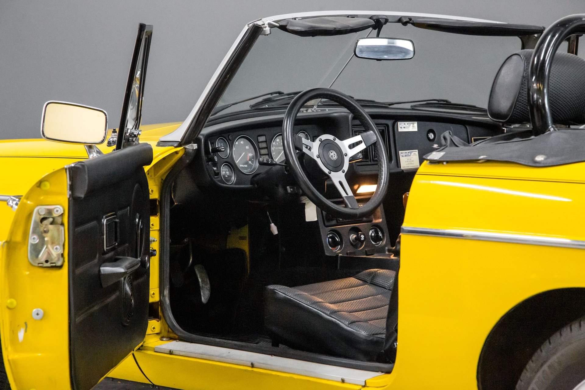 For Sale 1980 MG MGB ROADSTER