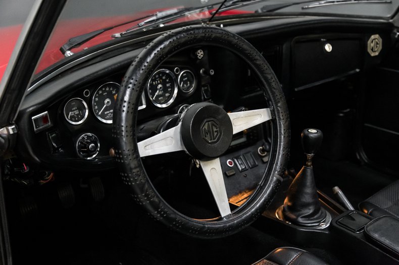 1976 MGB B ROADSTER
