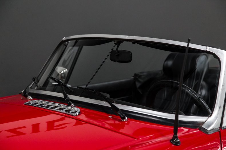 1976 MGB B ROADSTER