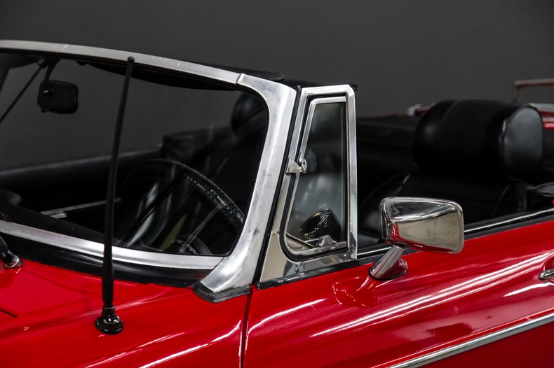 1976 MGB B ROADSTER