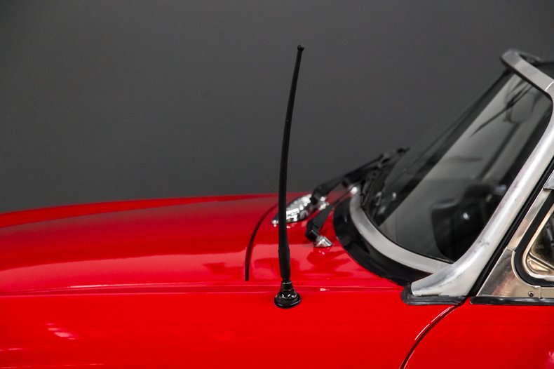1976 MGB B ROADSTER