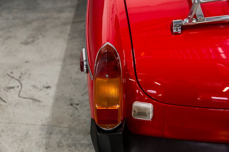 1976 MGB B ROADSTER