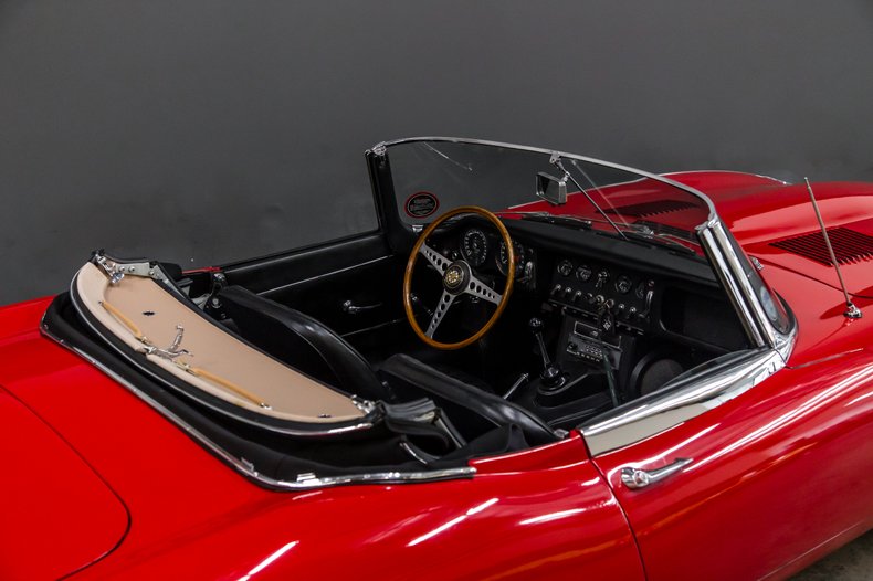 1965 Jaguar E TYPE ROADSTER