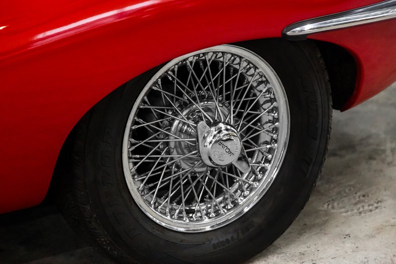 1965 Jaguar E TYPE ROADSTER