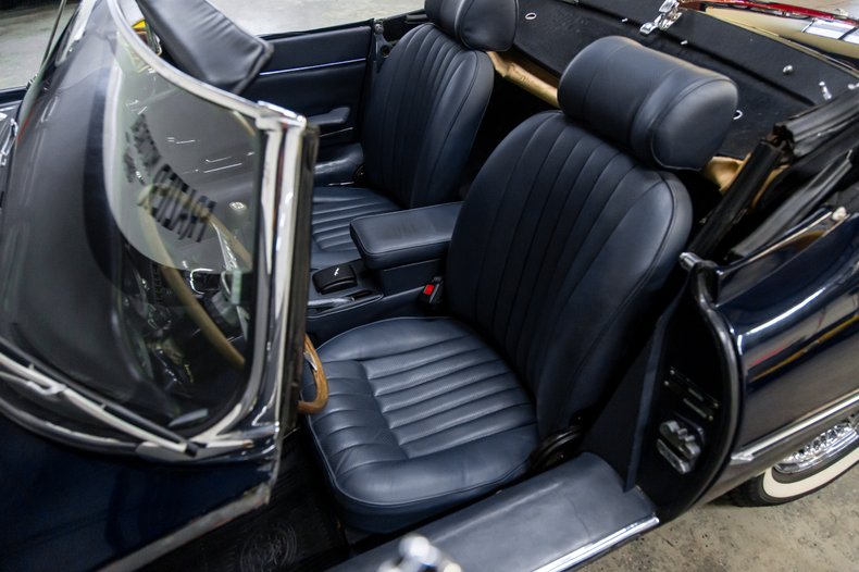 1971 Jaguar E TYPE ROADSTER