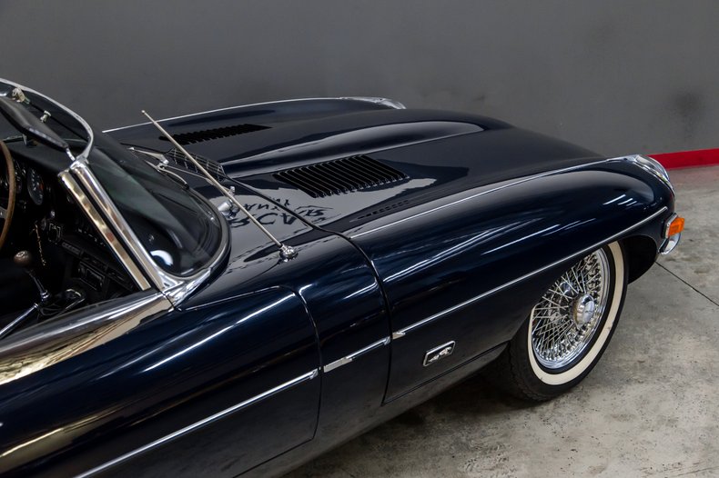 1971 Jaguar E TYPE ROADSTER
