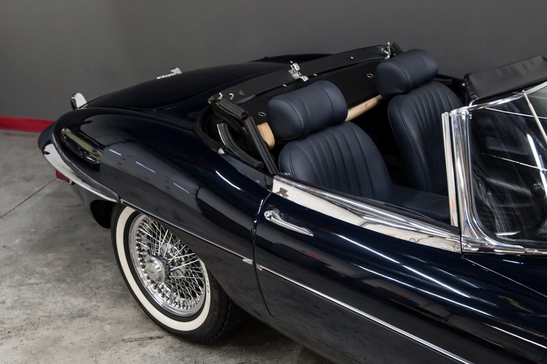 1971 Jaguar E TYPE ROADSTER