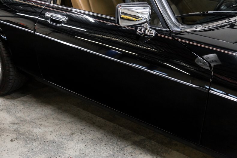 1989 Jaguar XJS BLACK/TAN COUPE