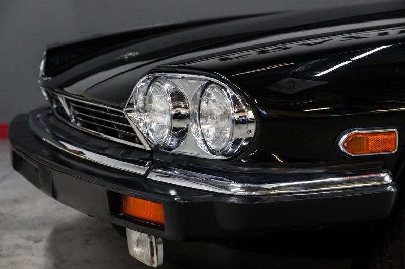 1989 Jaguar XJS BLACK/TAN COUPE