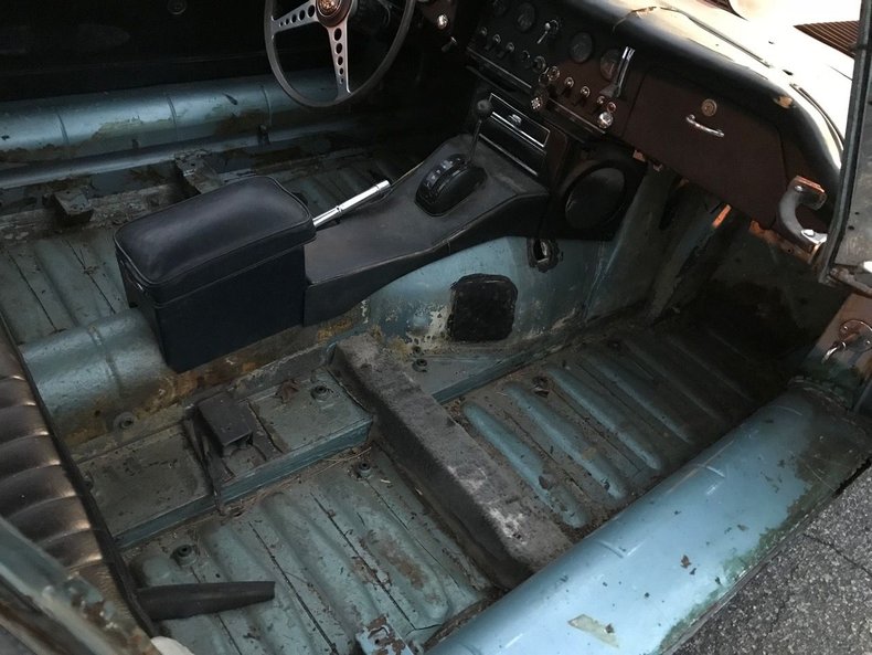 For Sale 1967 Jaguar XKE