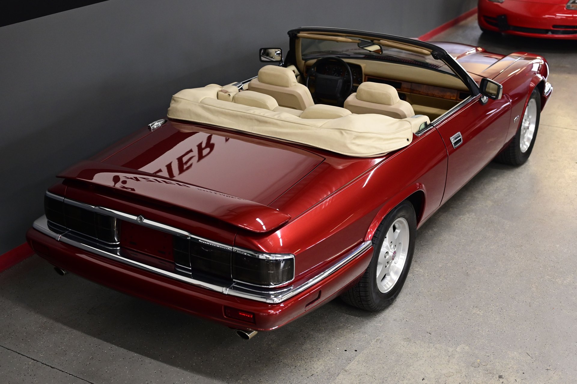 197097 | 1995 Jaguar XJS Cabriolet | Frazier Motorcar Company