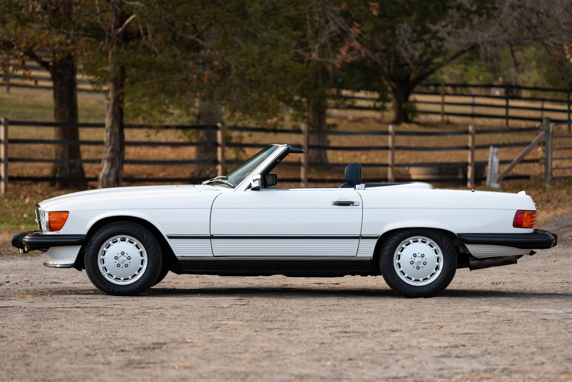 For Sale 1988 Mercedes-Benz 560 SL