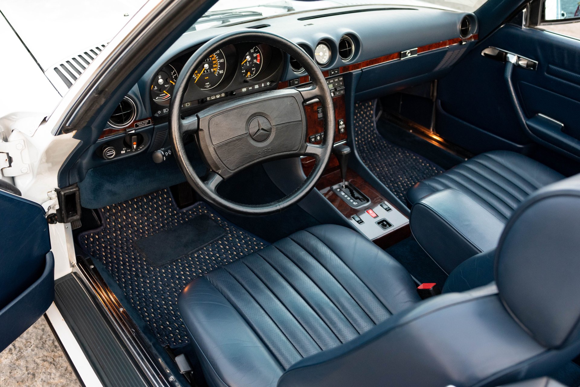 For Sale 1988 Mercedes-Benz 560 SL