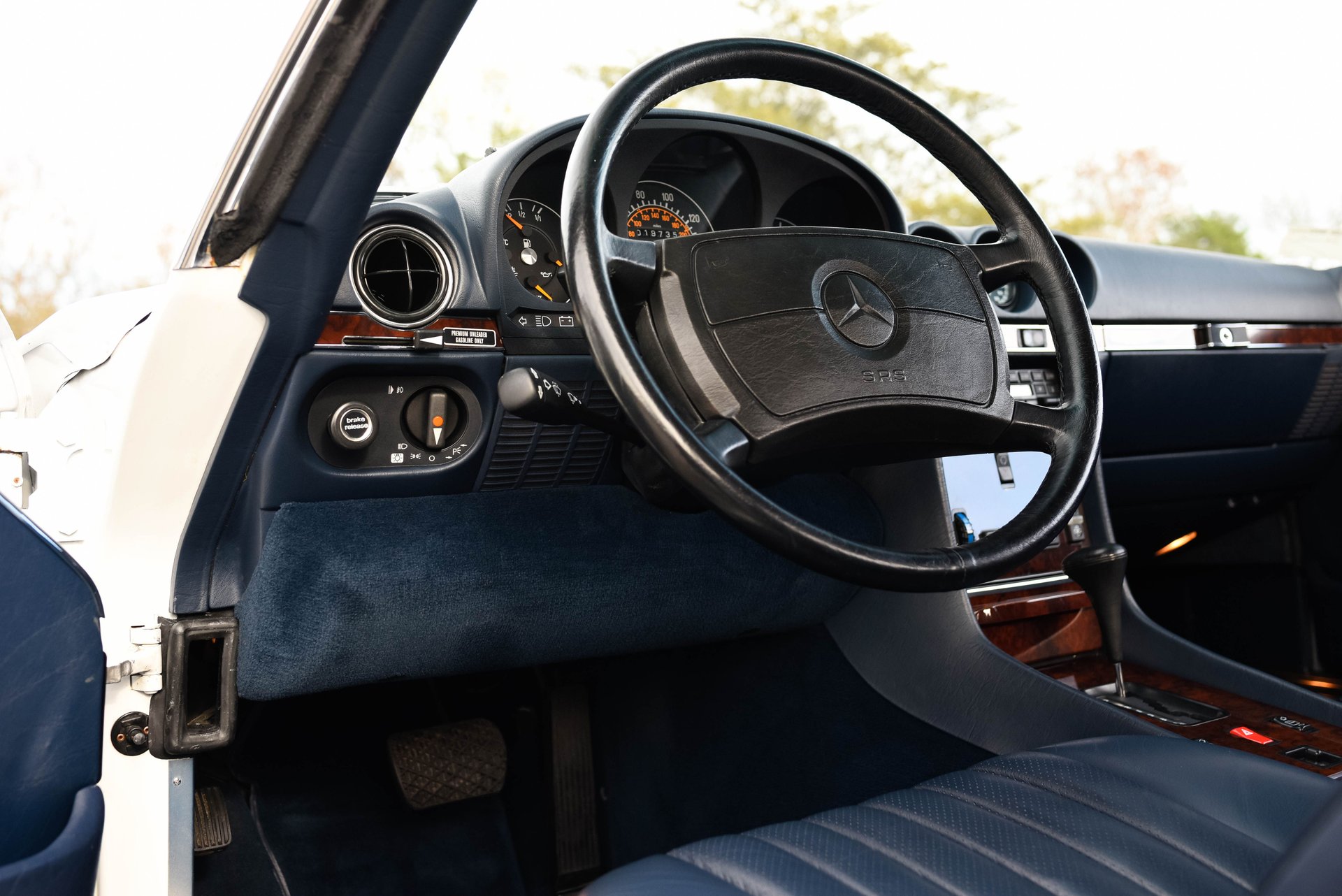 For Sale 1988 Mercedes-Benz 560 SL