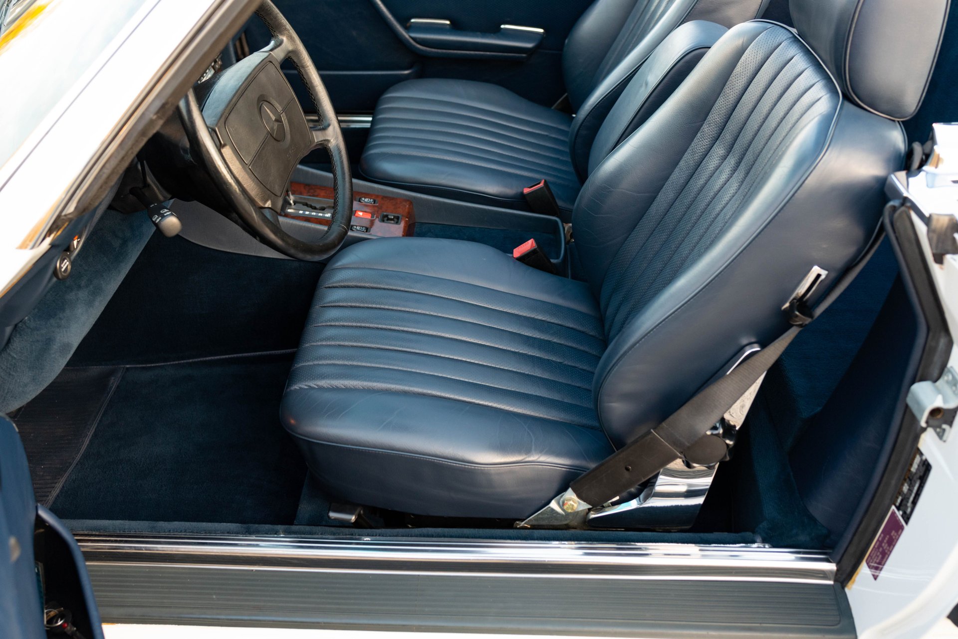 For Sale 1988 Mercedes-Benz 560 SL