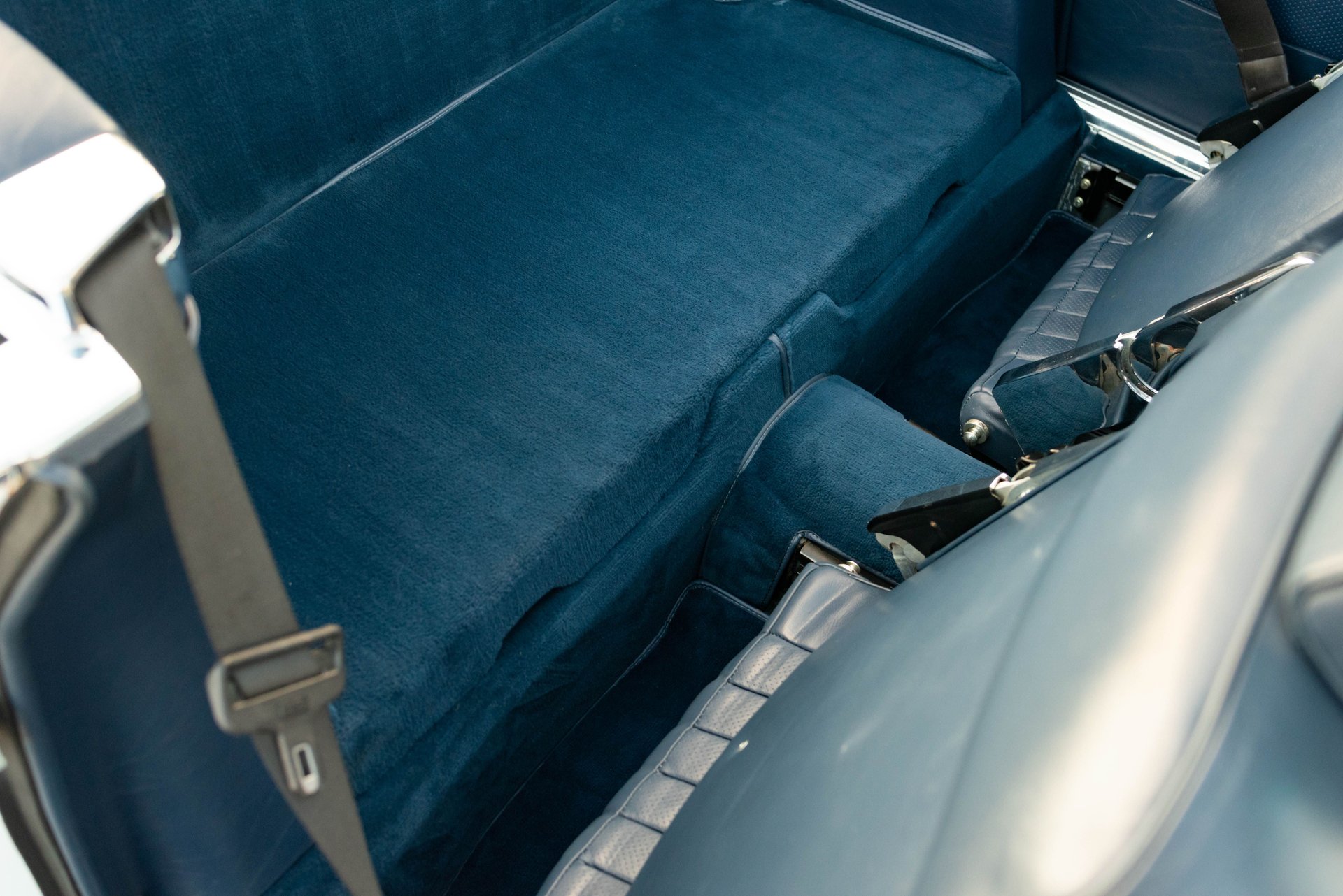 For Sale 1988 Mercedes-Benz 560 SL