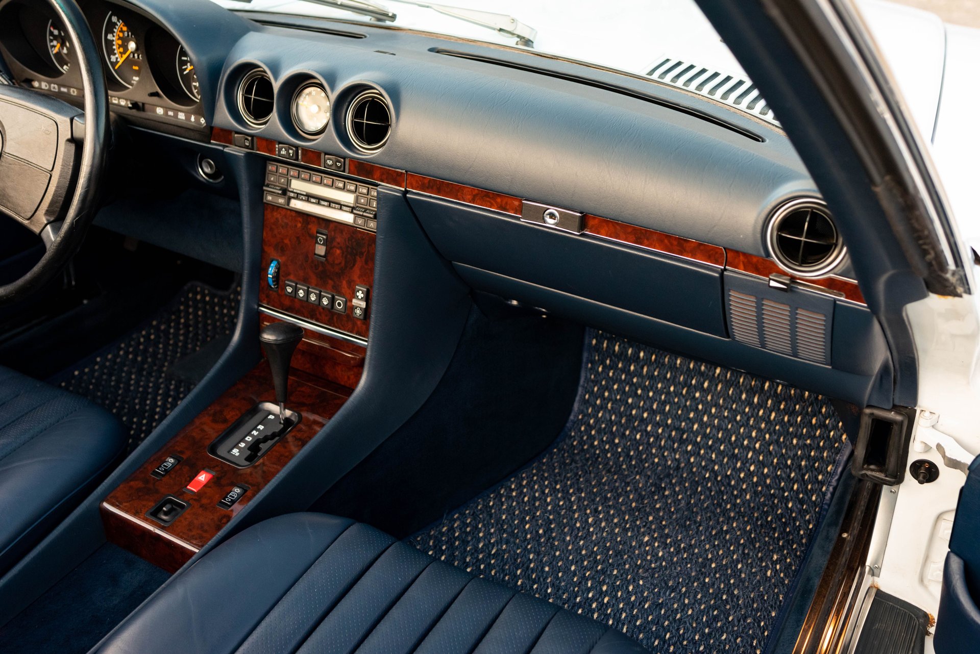 For Sale 1988 Mercedes-Benz 560 SL