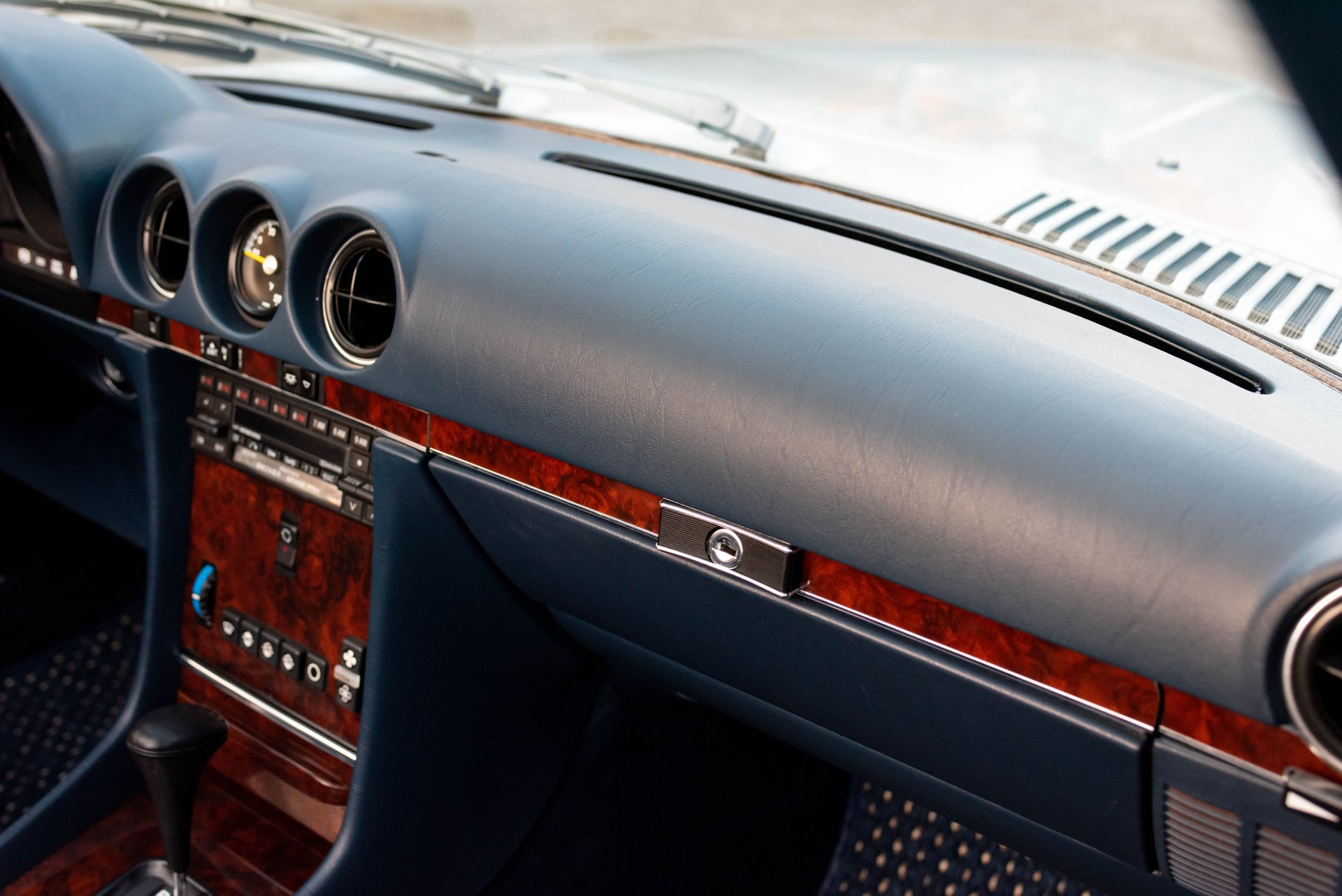 For Sale 1988 Mercedes-Benz 560 SL