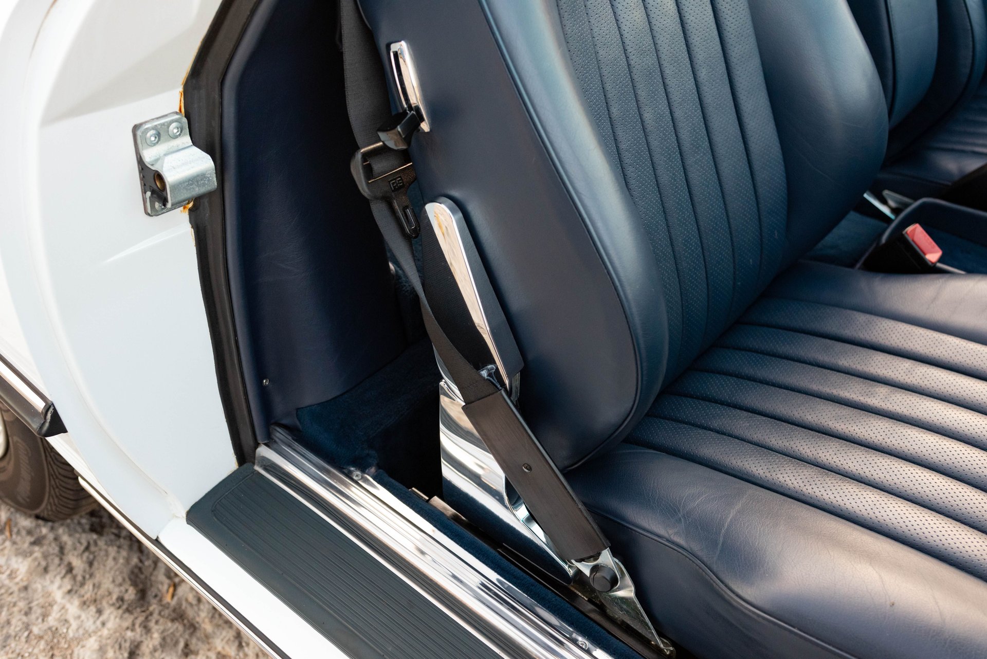 For Sale 1988 Mercedes-Benz 560 SL
