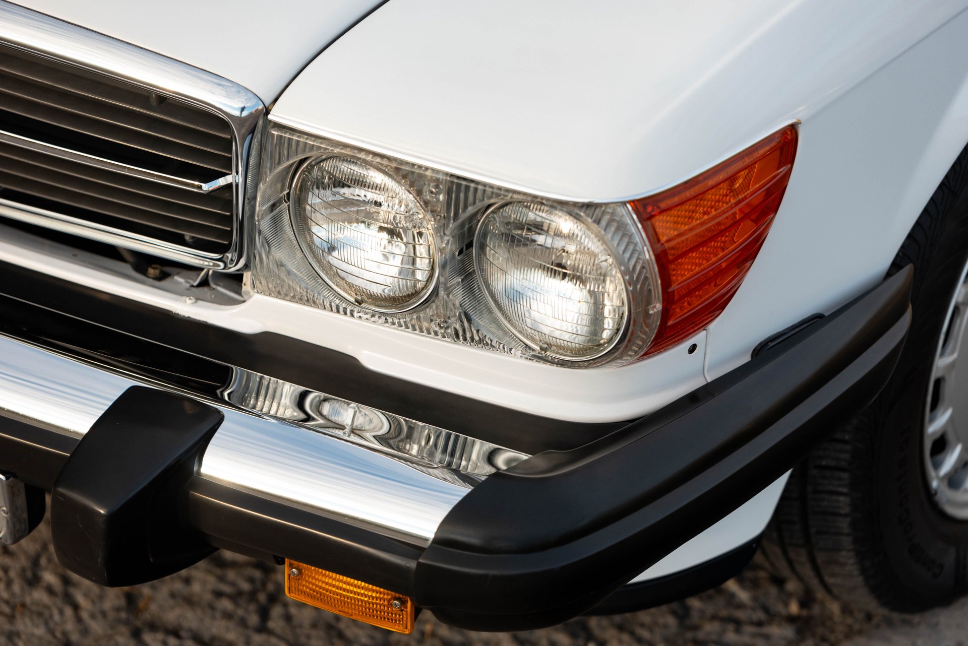 For Sale 1988 Mercedes-Benz 560 SL