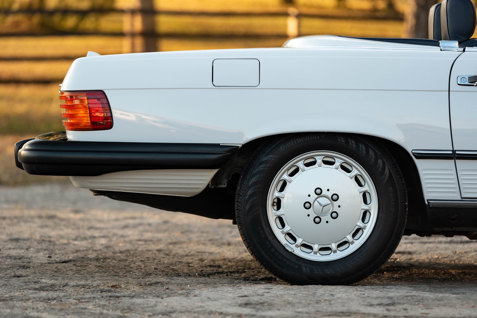 For Sale 1988 Mercedes-Benz 560 SL