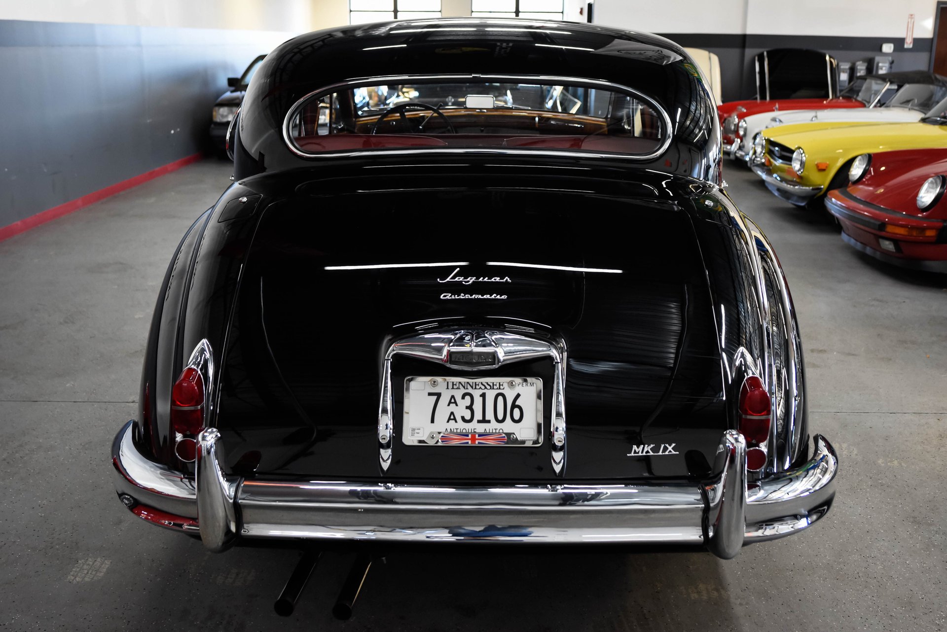 1961 Jaguar Mark IX | Frazier Motorcar Company, LLC