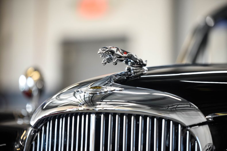 1961 Jaguar Mark IX | Frazier Motorcar Company, LLC