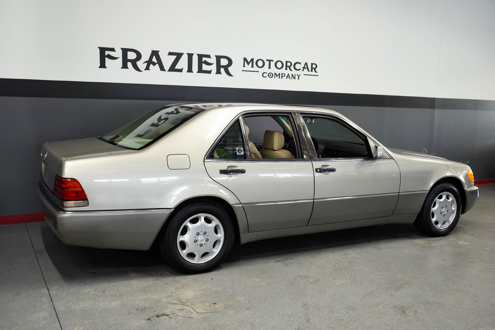Mercedes 300sd Wheel Base